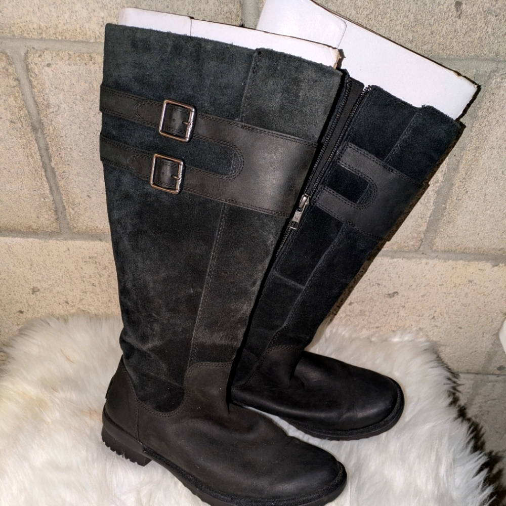 Uggs Winter Boot - image 1